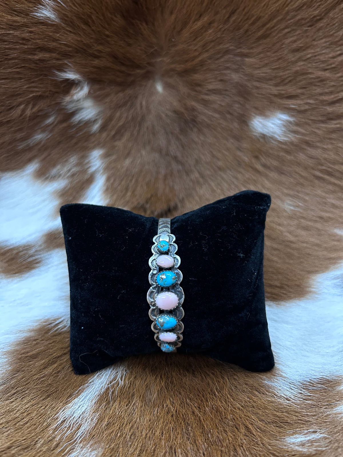 7 Stone Cuff