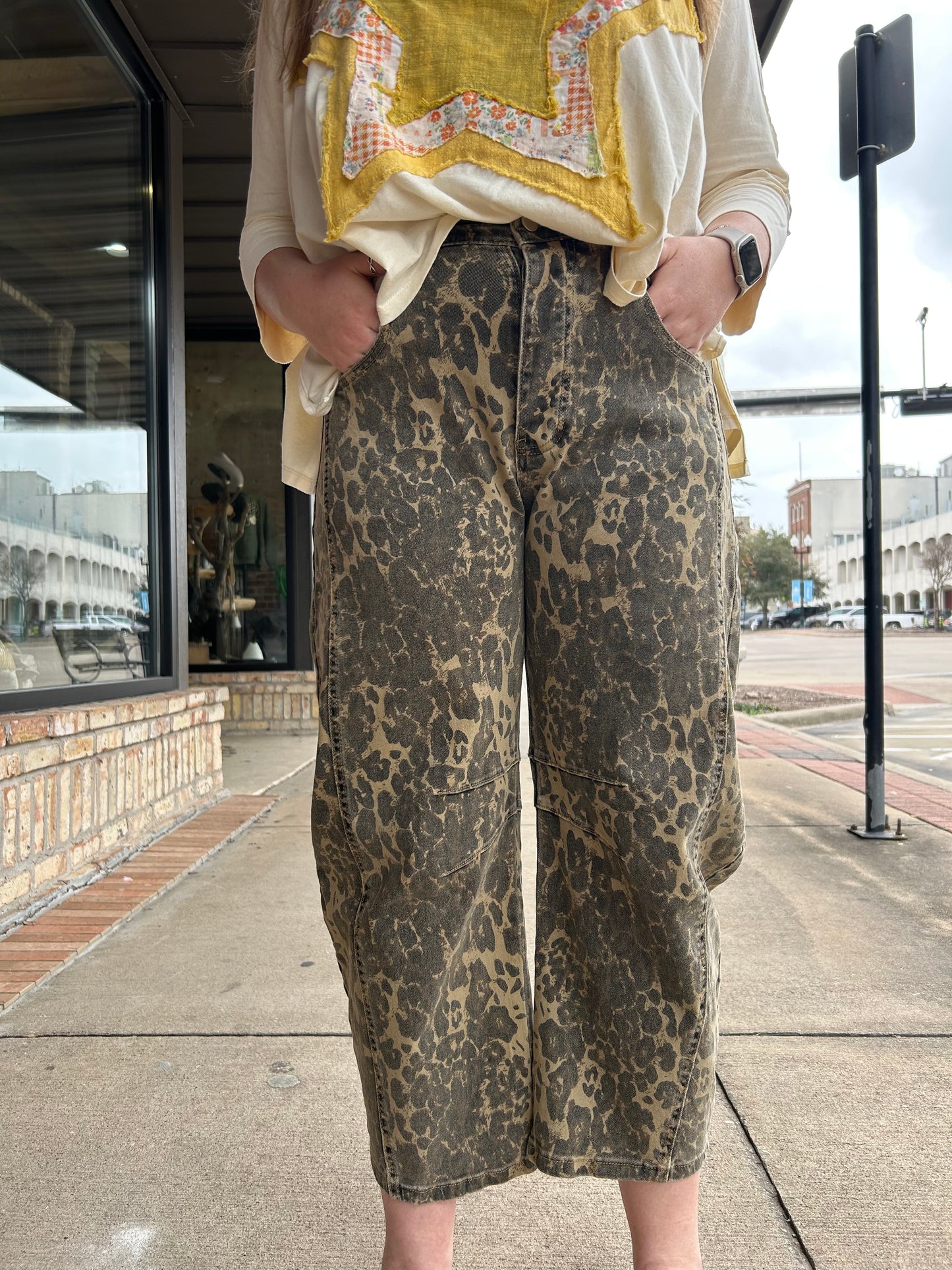 Leopard Barrel Jeans