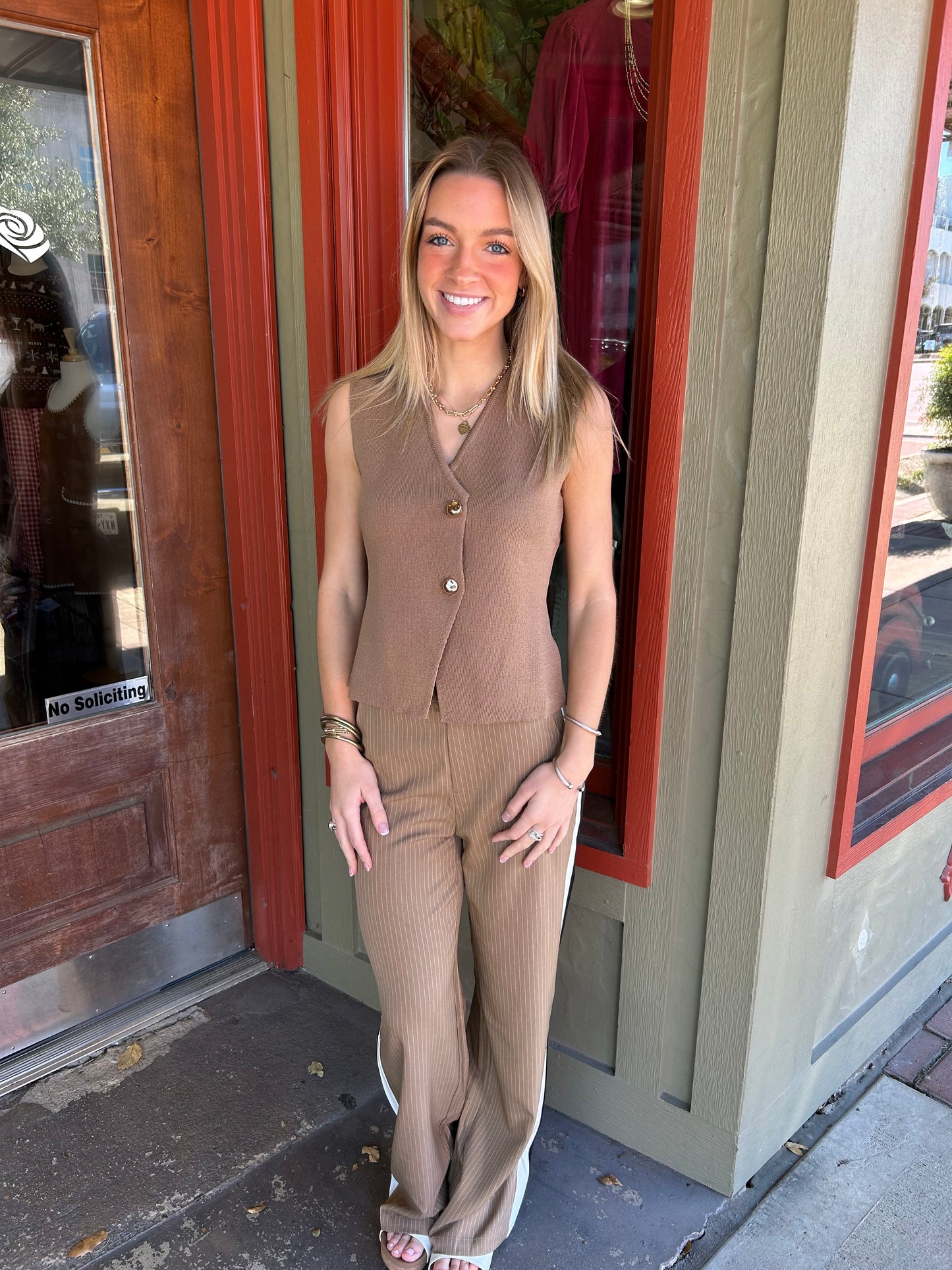 Gold Coin Vest - Mocha