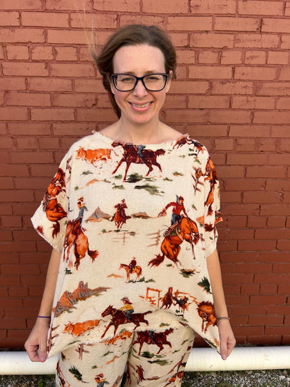 Texas Stamp Cowboy Hi-Lo Top