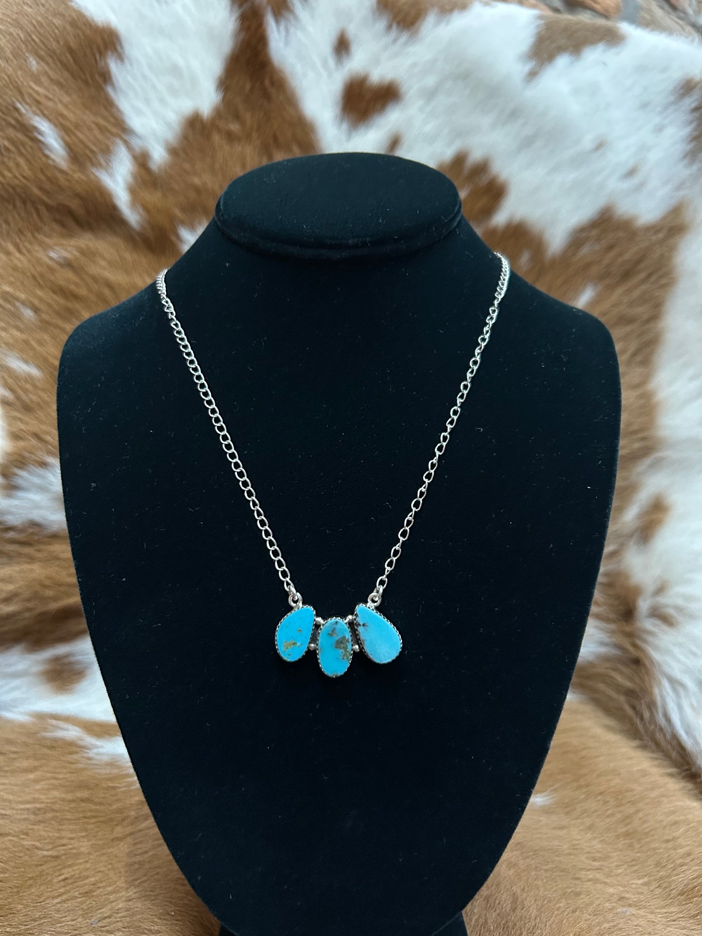 3 Stone Necklace - Red River