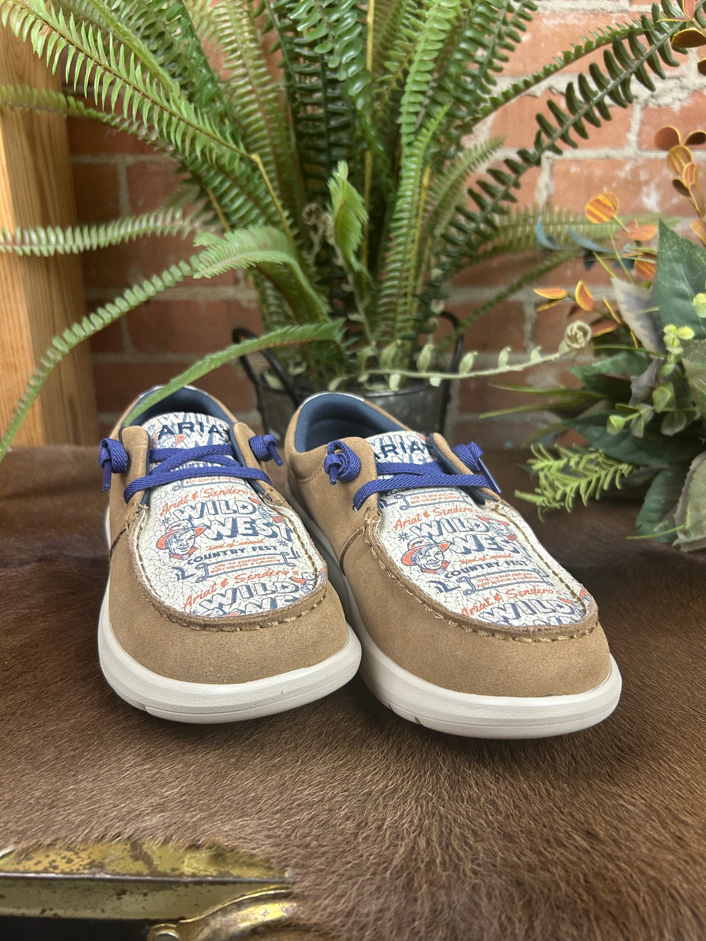 Wild West Sendero Hilo