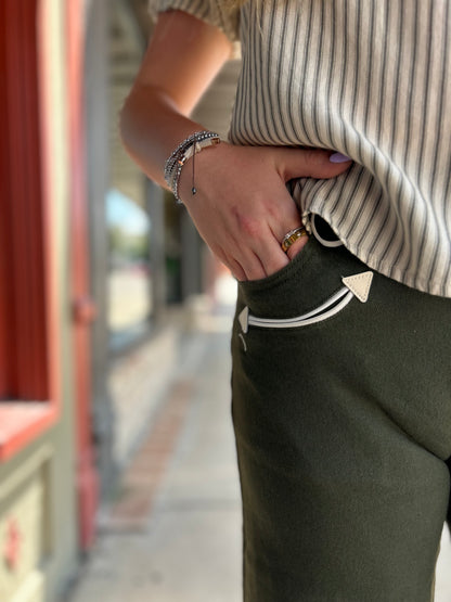 Smiley Wide Leg Jeans - Olive