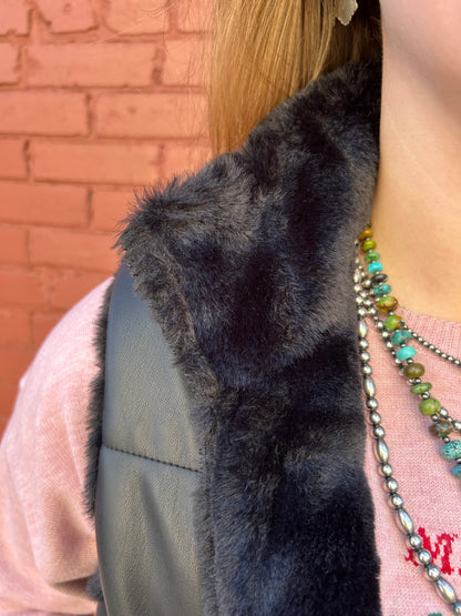 Echo Reversible Vest