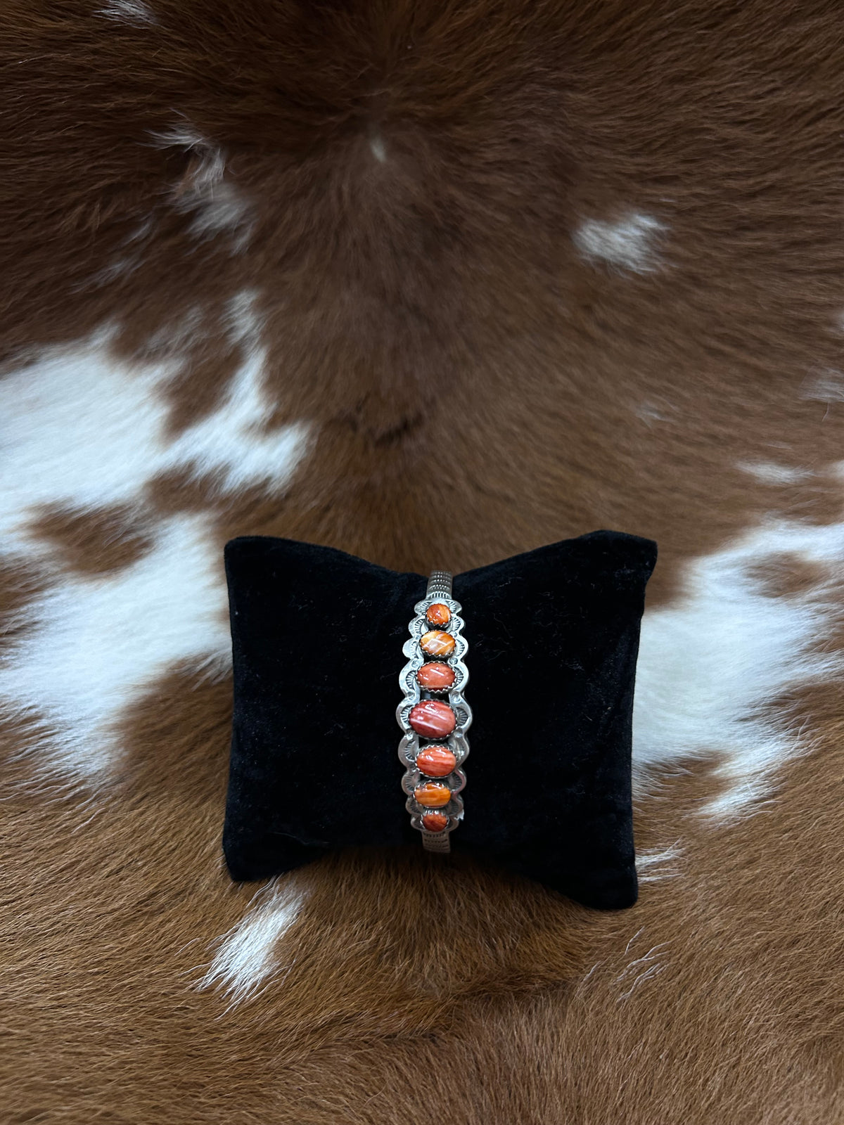 7 Stone Cuff
