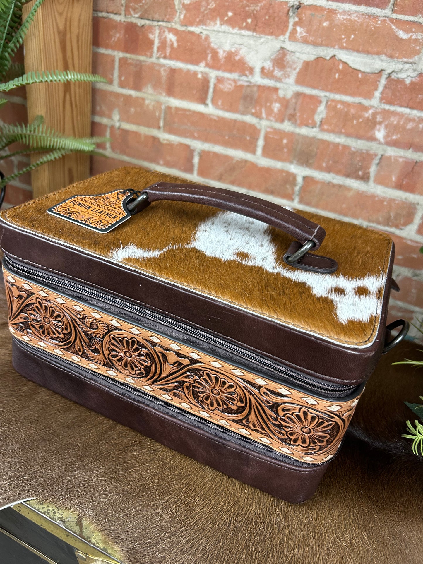 2 Layer Cowhide & Tooled Jewelry Box