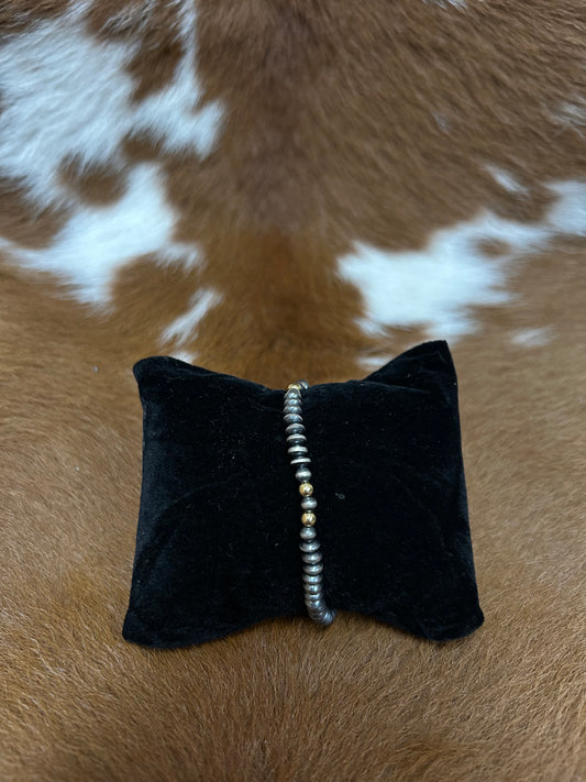 Rondell W/ Gold Bracelet