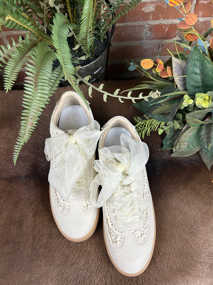 Ivory Elenaor Sneaker