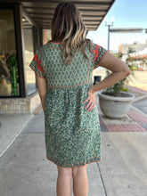 Load image into Gallery viewer, Green Floral Veronica Dress