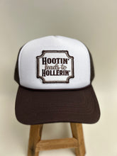 Load image into Gallery viewer, Hootin&#39; Trucker Cap