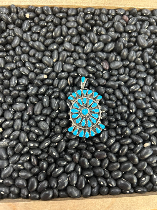 Buckle Shaped Cluster Pendant