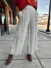 Load image into Gallery viewer, Linen Pants W/ Buttons